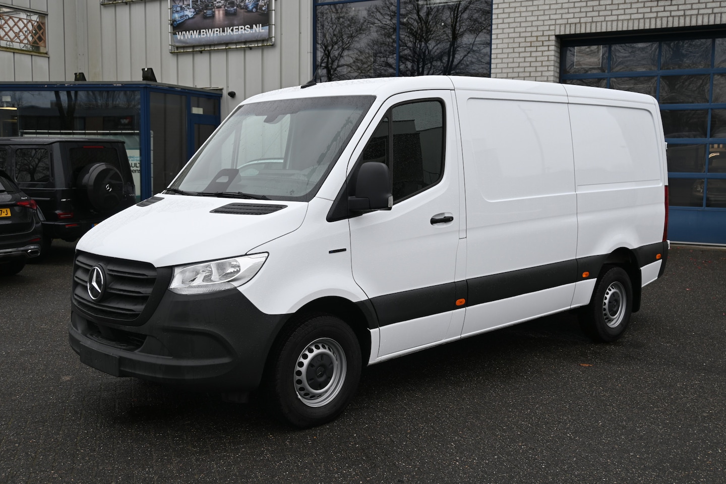 Mercedes-Benz eSprinter - 314 L2h1 Pro 81kWh Snellader, Leder stuur, Led in laadruimte, Etc. - AutoWereld.nl