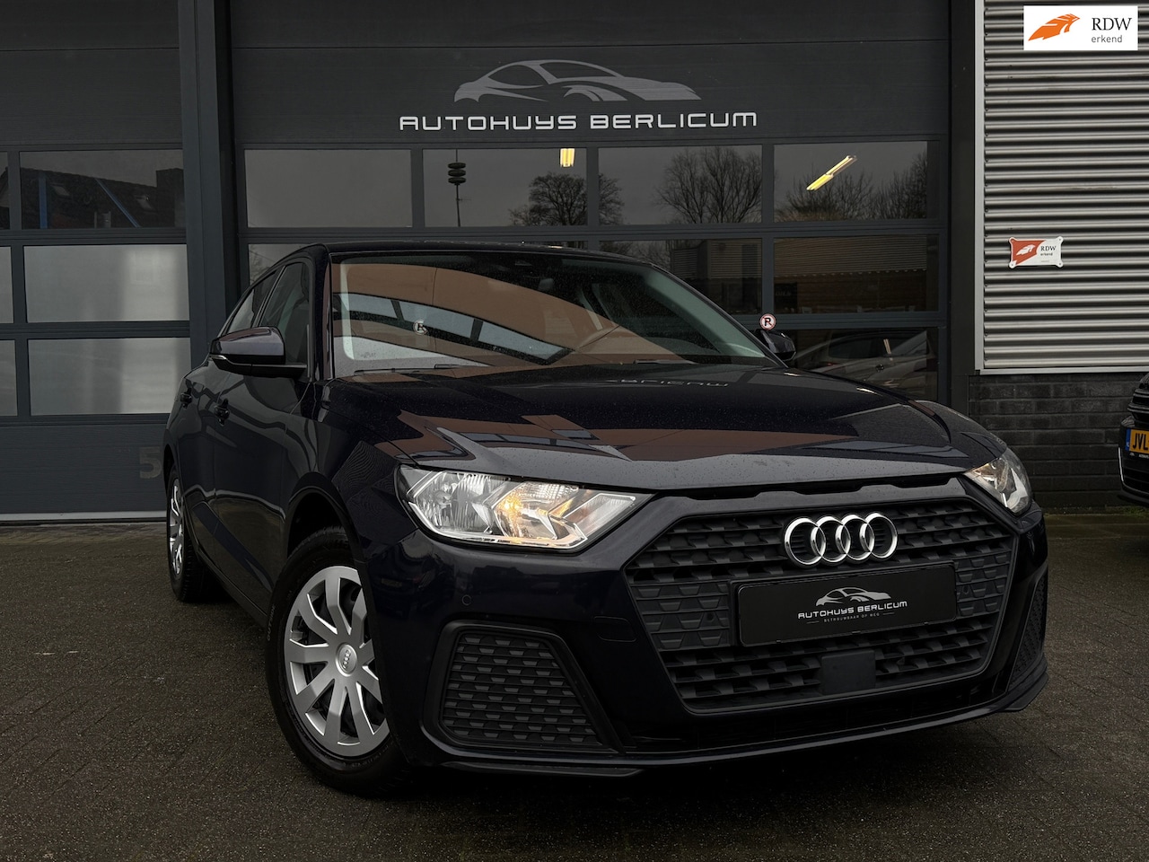 Audi A1 Sportback - 25 TFSI Pro Line S Carplay Virtual Lane Assist Dealer onderhouden - AutoWereld.nl