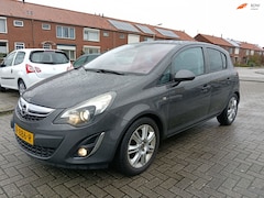 Opel Corsa - 1.2-16V Edition 5 Deurs Automaat