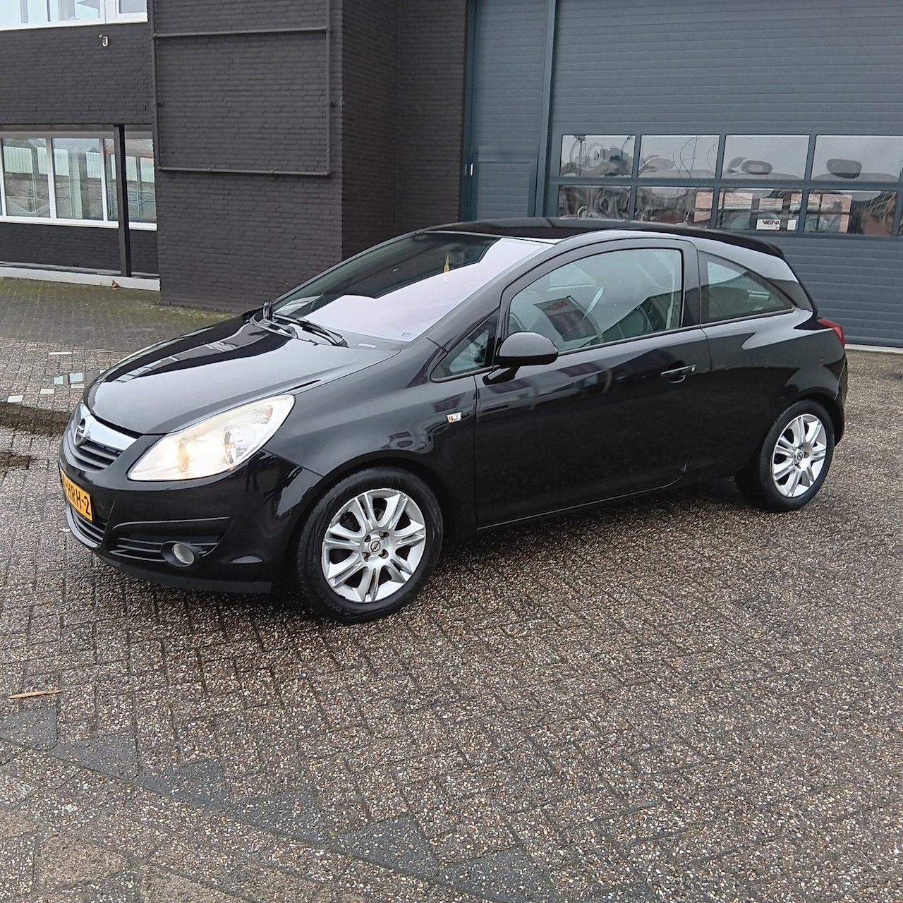 Opel Corsa - 1.4-16V Cosmo 1.4-16V Cosmo - AutoWereld.nl