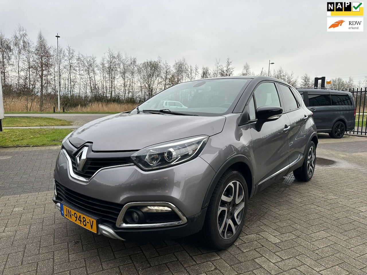 Renault Captur - 0.9 TCe Xmod AIRCO/cruise/NAVI - AutoWereld.nl