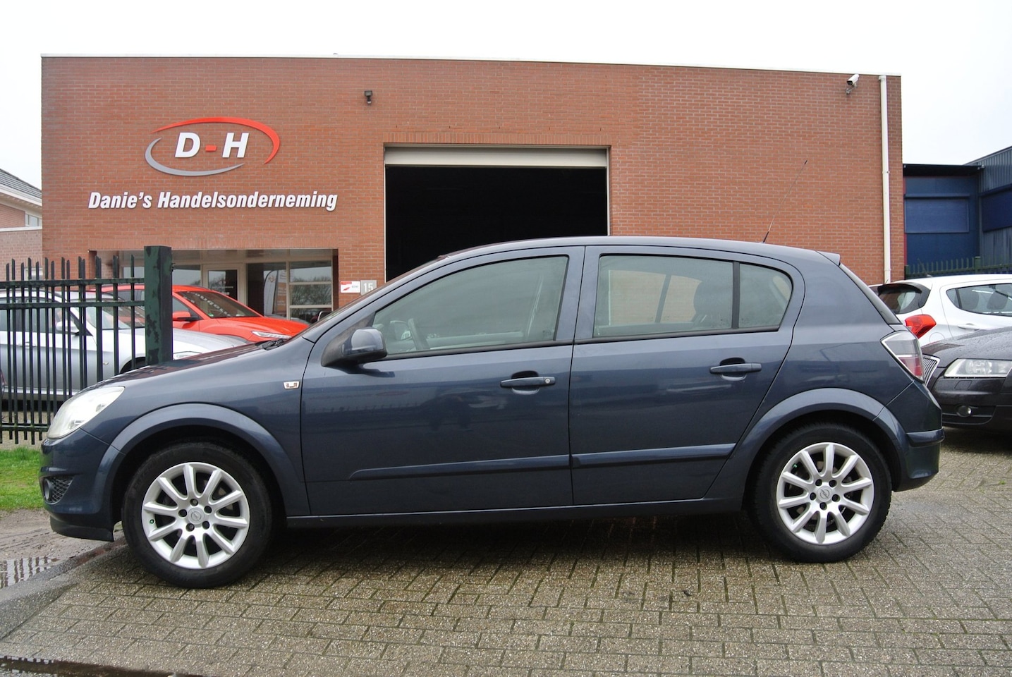 Opel Astra - 1.6 Temptation airco inruil mogelijk nap - AutoWereld.nl