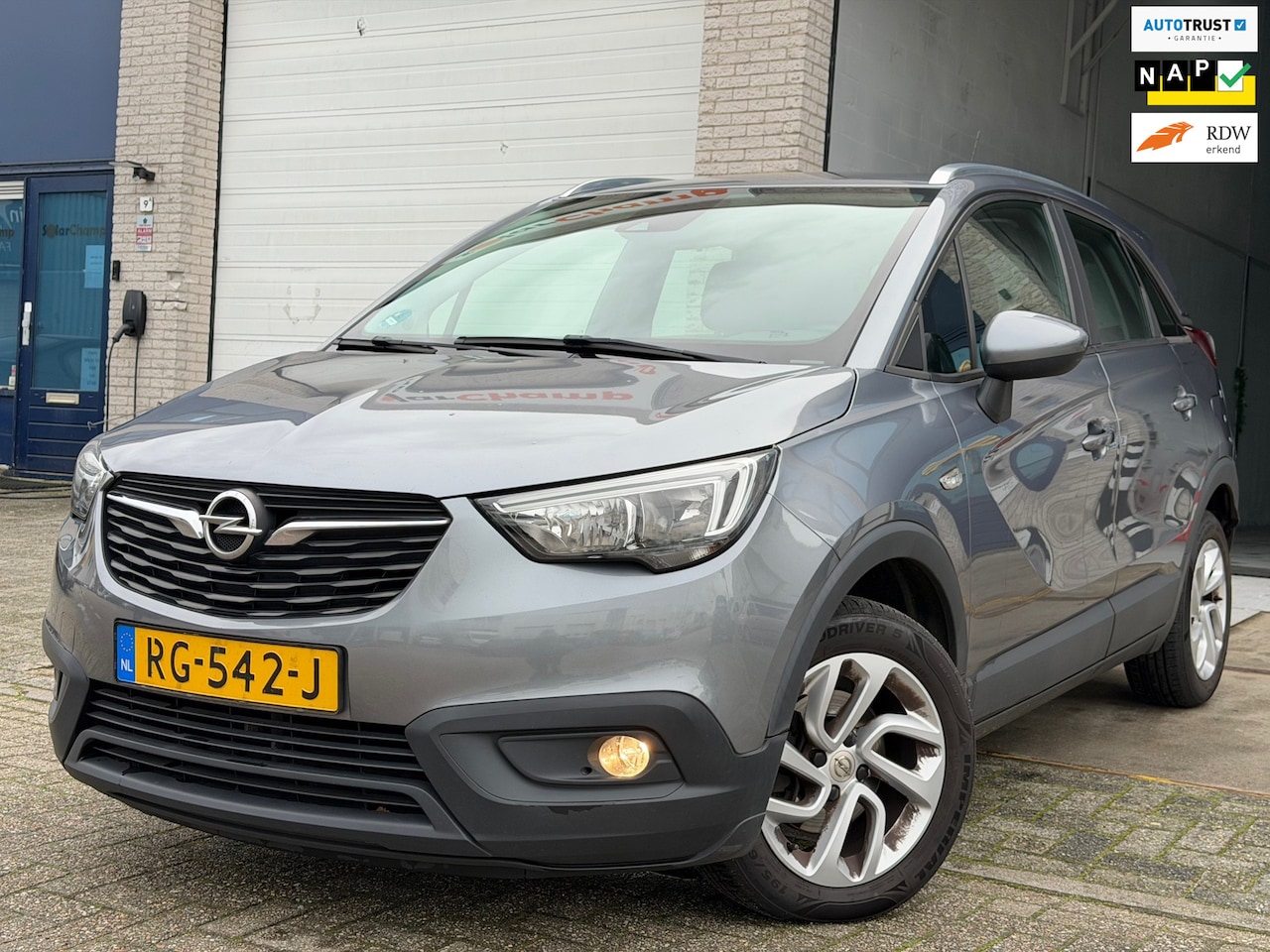 Opel Crossland X - 1.2 Turbo Online Edition/ nap/ 2e EIG/ dealeronderhouden/ 1jaar apk/ volle opties/ zeer ne - AutoWereld.nl