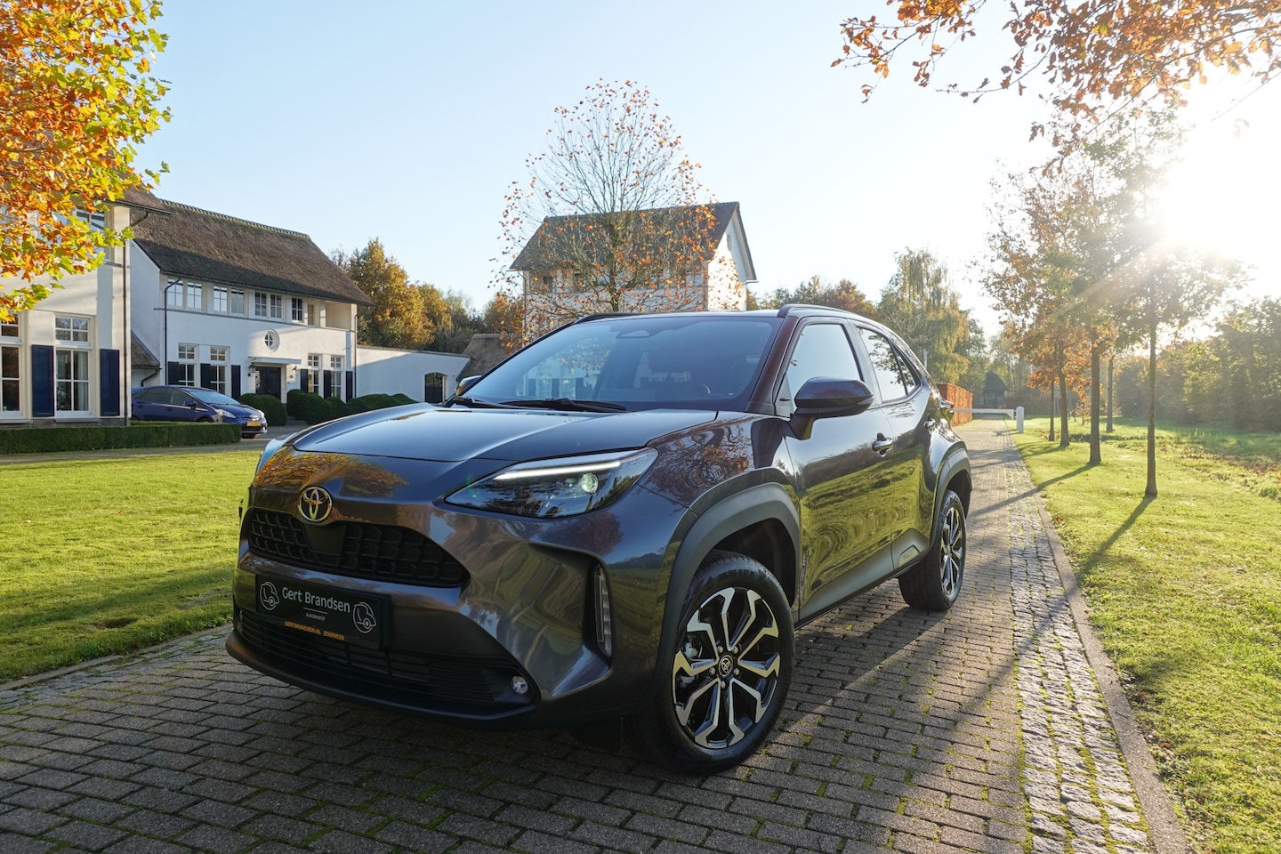 Toyota Yaris Cross - 1.5 Hybrid Comfort | Camera | CarPlay | Adaptive Cruise | LED | Stoelverwarming | Stuurwie - AutoWereld.nl
