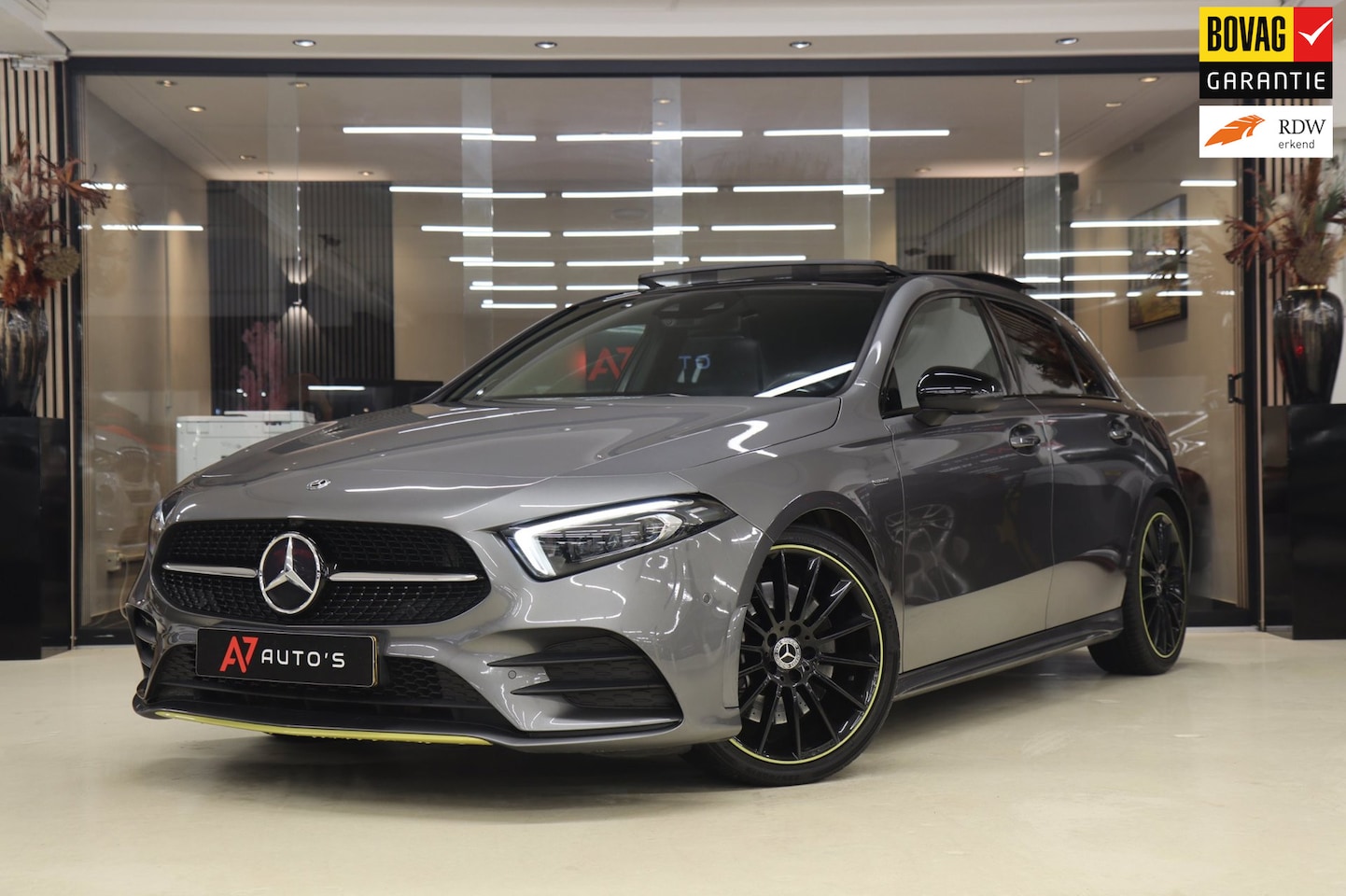 Mercedes-Benz A-klasse - 250 AMG EDITION PANO/BURM/STOELVER/SFEERVER/VOL - AutoWereld.nl