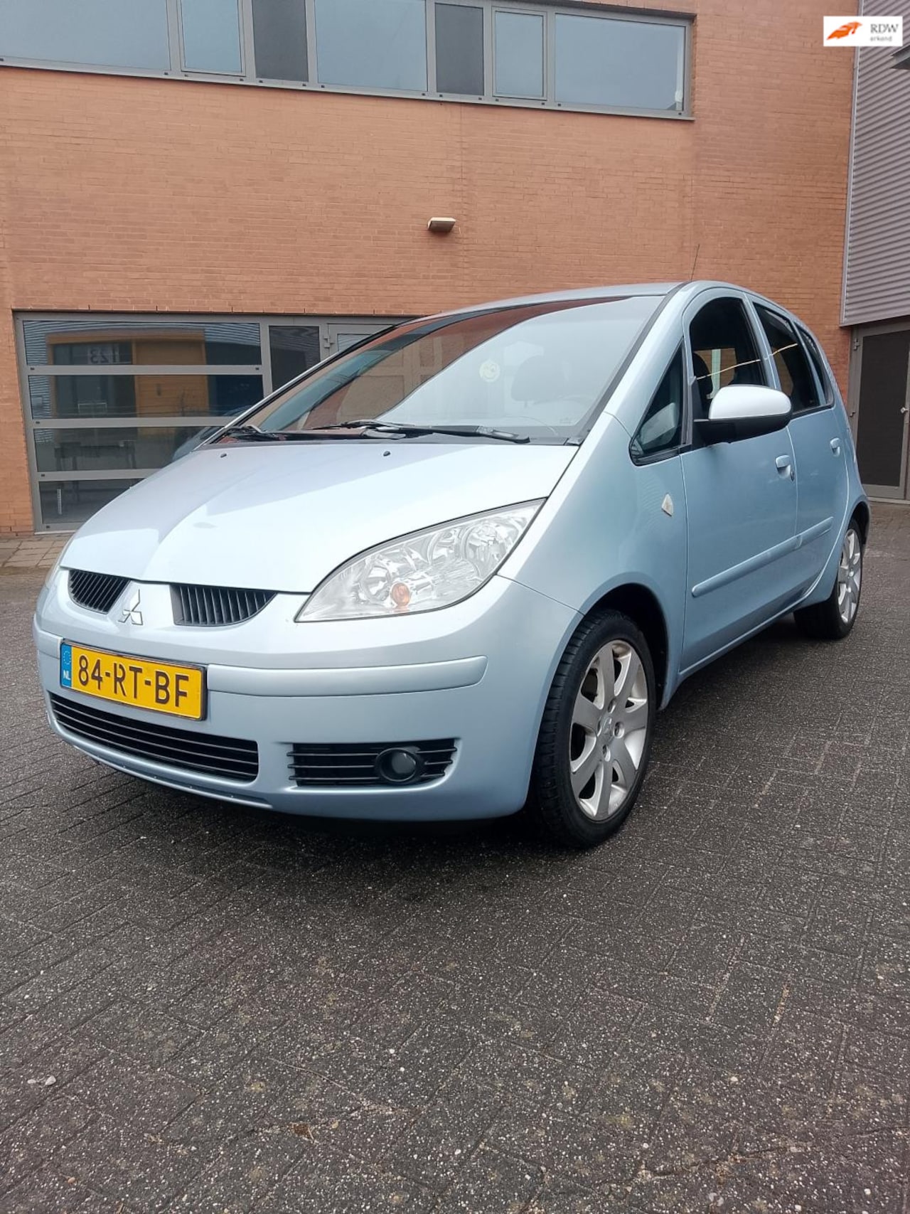 Mitsubishi Colt - 1.3 Invite - AutoWereld.nl