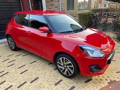 Suzuki Swift - 1.2 Style Smart Hybrid Radar Cruise Apple CarPlay Stoel Verw LM Velgen Navi