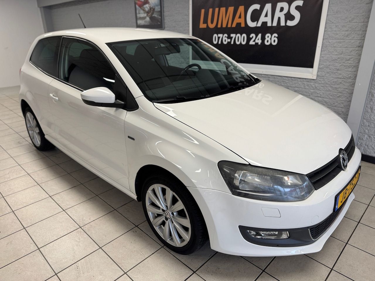 Volkswagen Polo - 1.2 Easyline|Carplay|Airco|Stoelverwarming - AutoWereld.nl