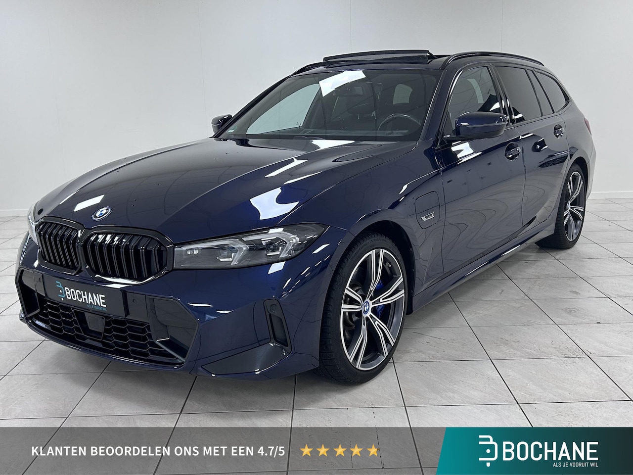 BMW 3-serie Touring - 330e xDrive | 293PK | M-Sport | Panoramadak | Trekhaak | Head-Up Display | HIGH Executive - AutoWereld.nl