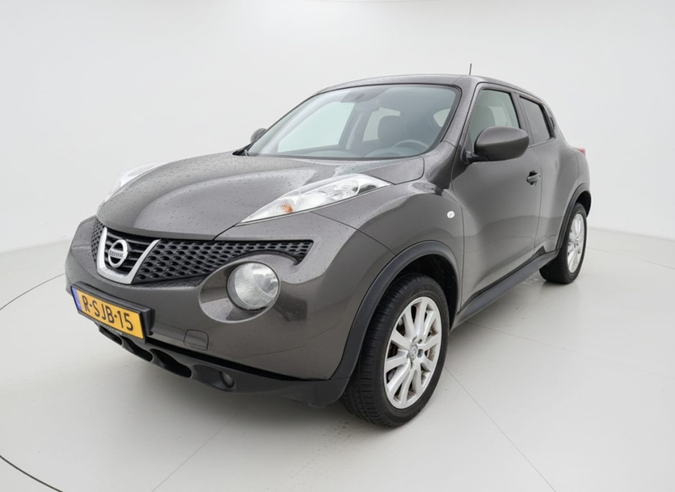 Nissan Juke - 1.6 Visia | Airco | Nieuwe beurt - AutoWereld.nl