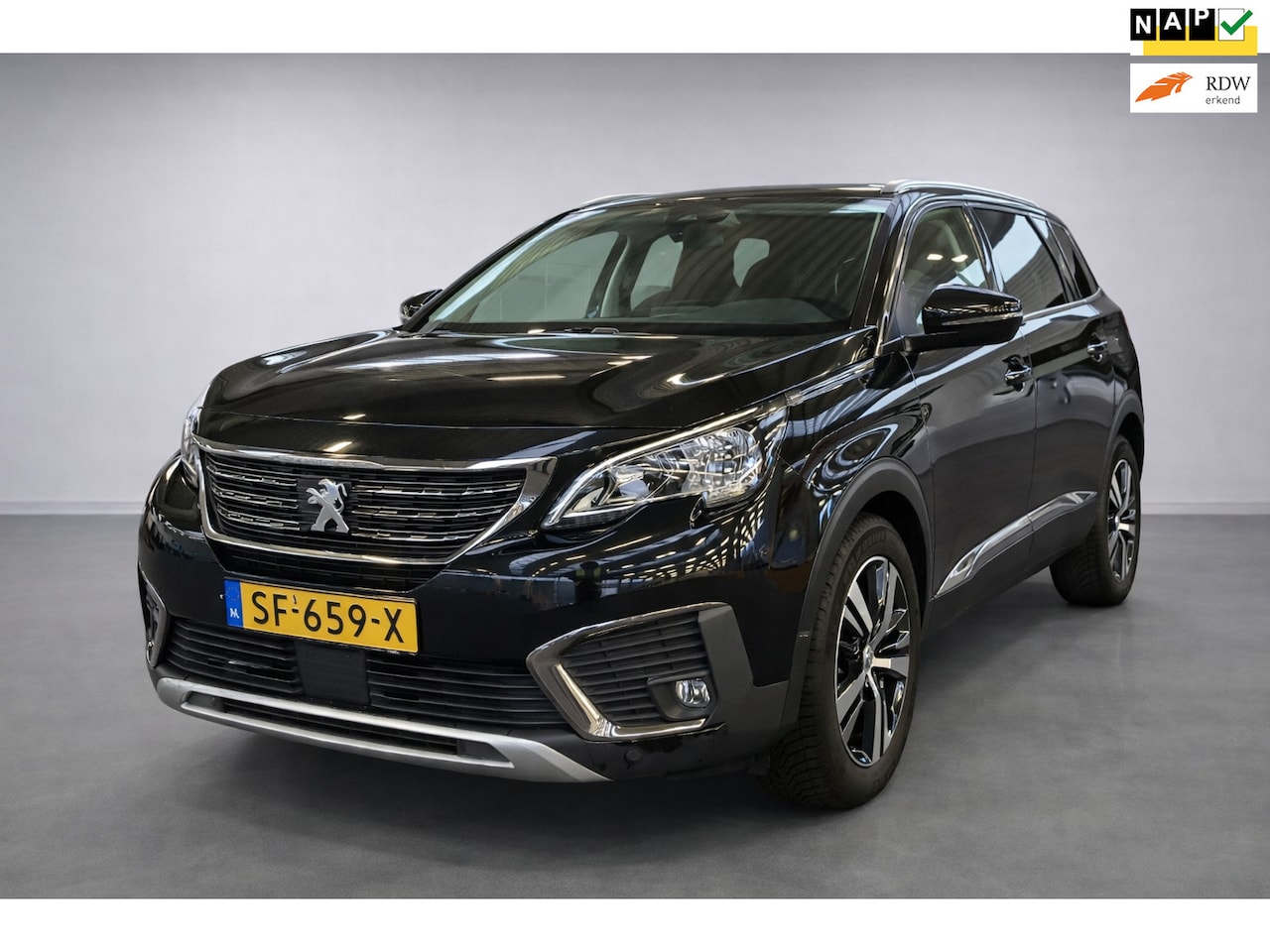 Peugeot 5008 - 1.6 e-THP Blue Lease Premium NW Ketting Trekhaak! - AutoWereld.nl