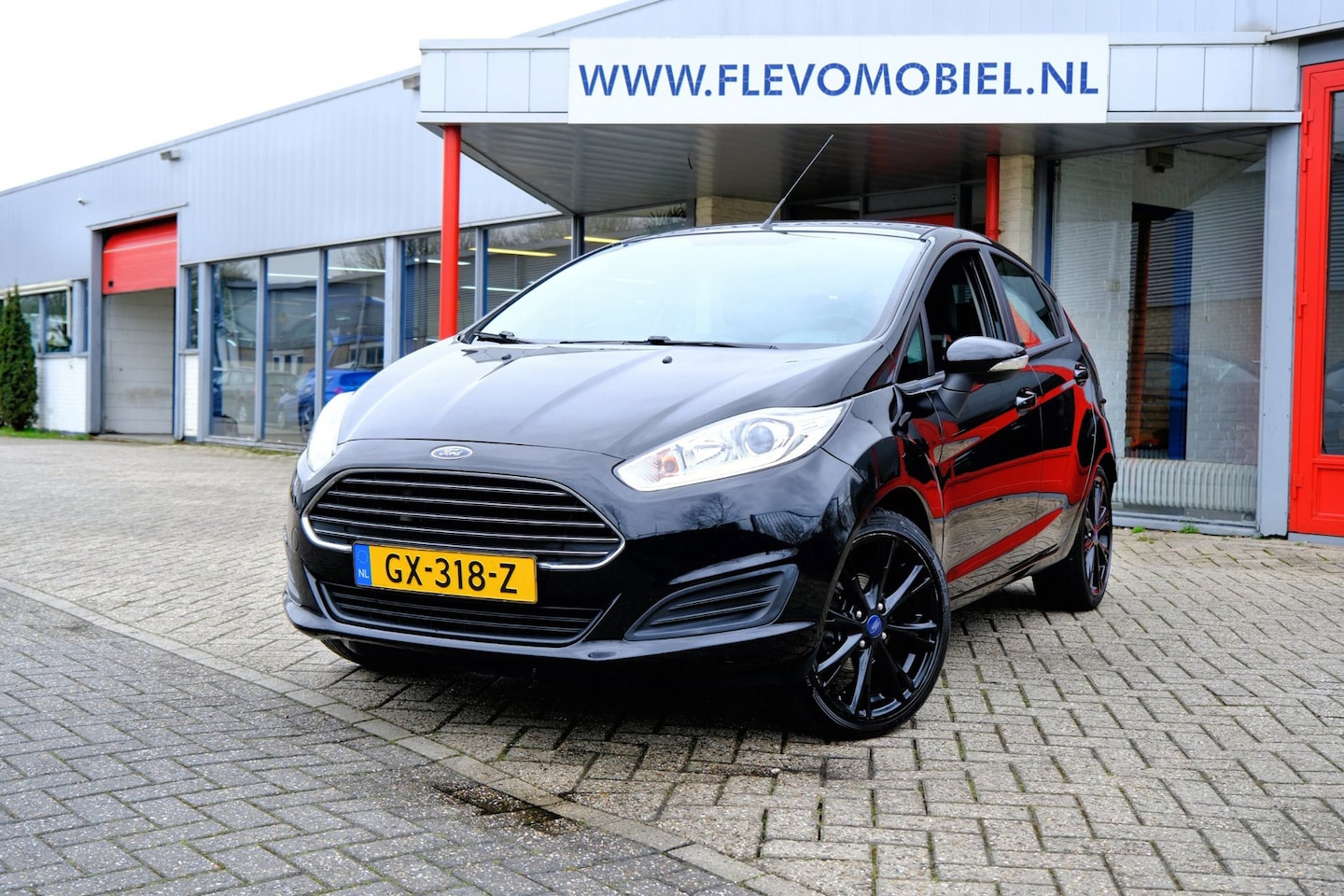 Ford Fiesta - 1.25 Titanium 5-drs Airco|Stoelverw|LMV|Voorruitverw. - AutoWereld.nl