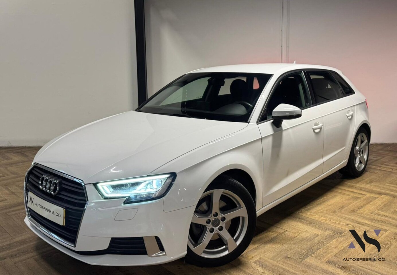 Audi A3 Sportback - 1.0 TFSI Sport Lease Edition PDC NAVI - AutoWereld.nl