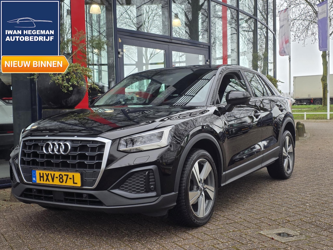 Audi Q2 - 35 TFSI Business Edition | Panoramadak | Navigatie | PDC Voor + Achter | LM Velgen | Airco - AutoWereld.nl