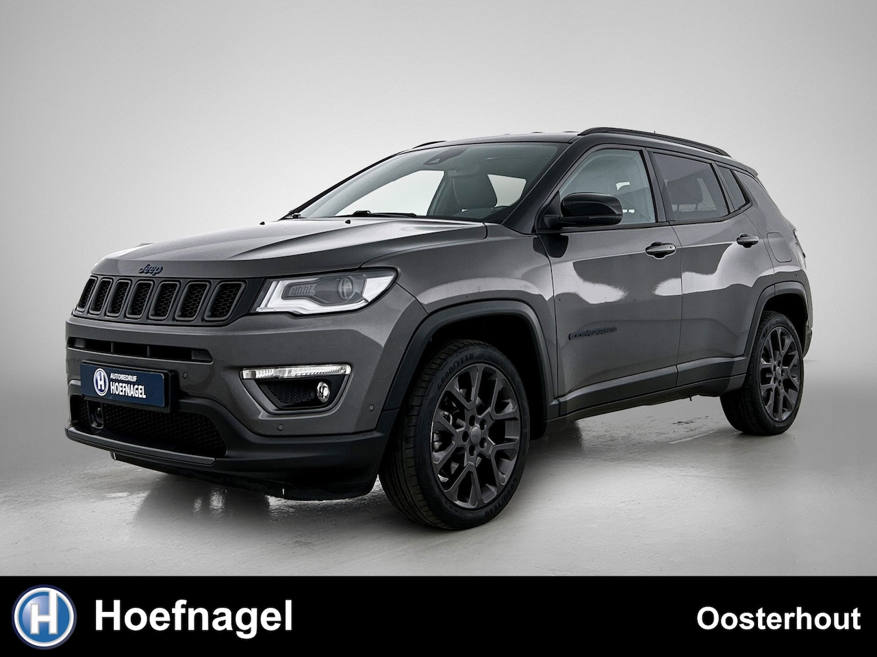 Jeep Compass - 4xe 240 Plug-in Hybrid Electric S | Automaat | Cruise control | Navigatie | Camera | Leder - AutoWereld.nl