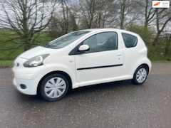 Toyota Aygo - 1.0-12V Access Airco Nieuwe APK