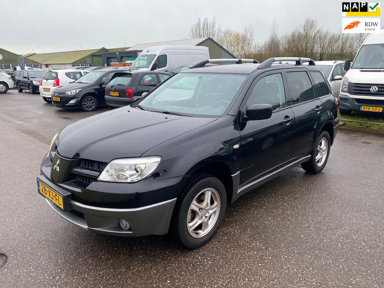 Mitsubishi Outlander Sport - 2.0 Invite+ - AutoWereld.nl