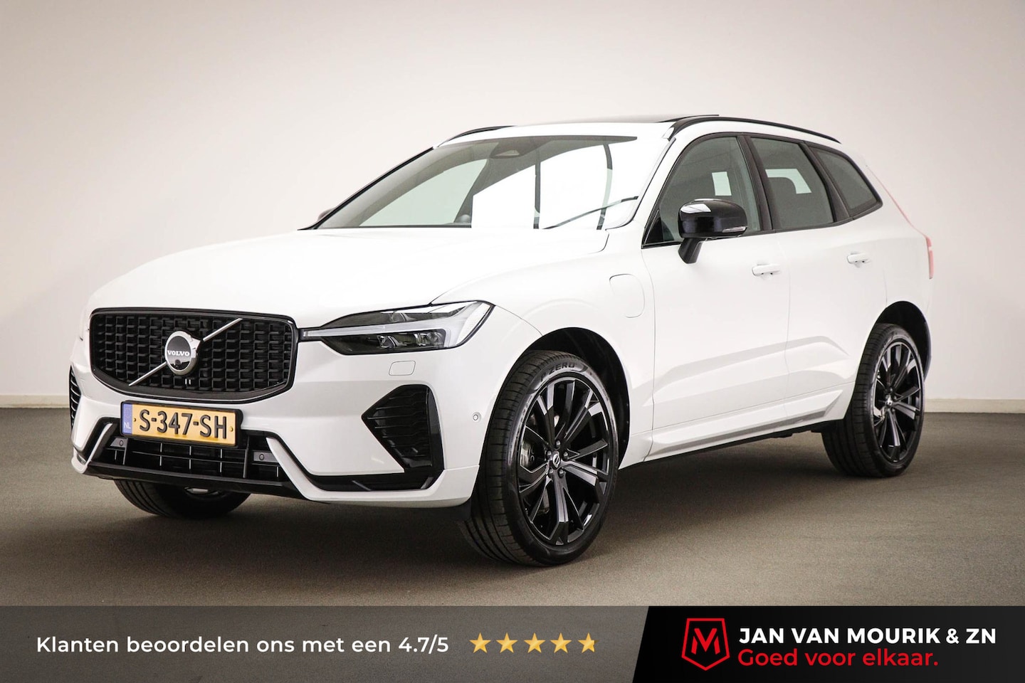 Volvo XC60 - 2.0 T6 Plug-in hybrid AWD R-Design | BOWER EN WILKINS | LUCHTVERING | HEAD UP | ACHTERBANK - AutoWereld.nl