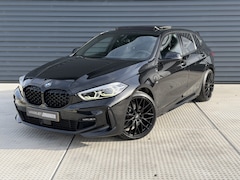 BMW 1-serie - 118i Business Edition M Sport / Apple Carplay / Camera / Pan dak