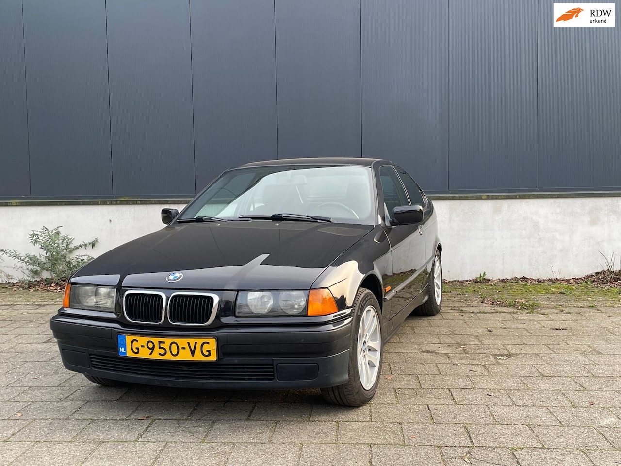 BMW 3-serie Compact - 316i Compact,airco,nieuwe APK,groot onderhoud gehad! - AutoWereld.nl