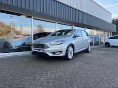 Ford Focus - 1.0 Titanium