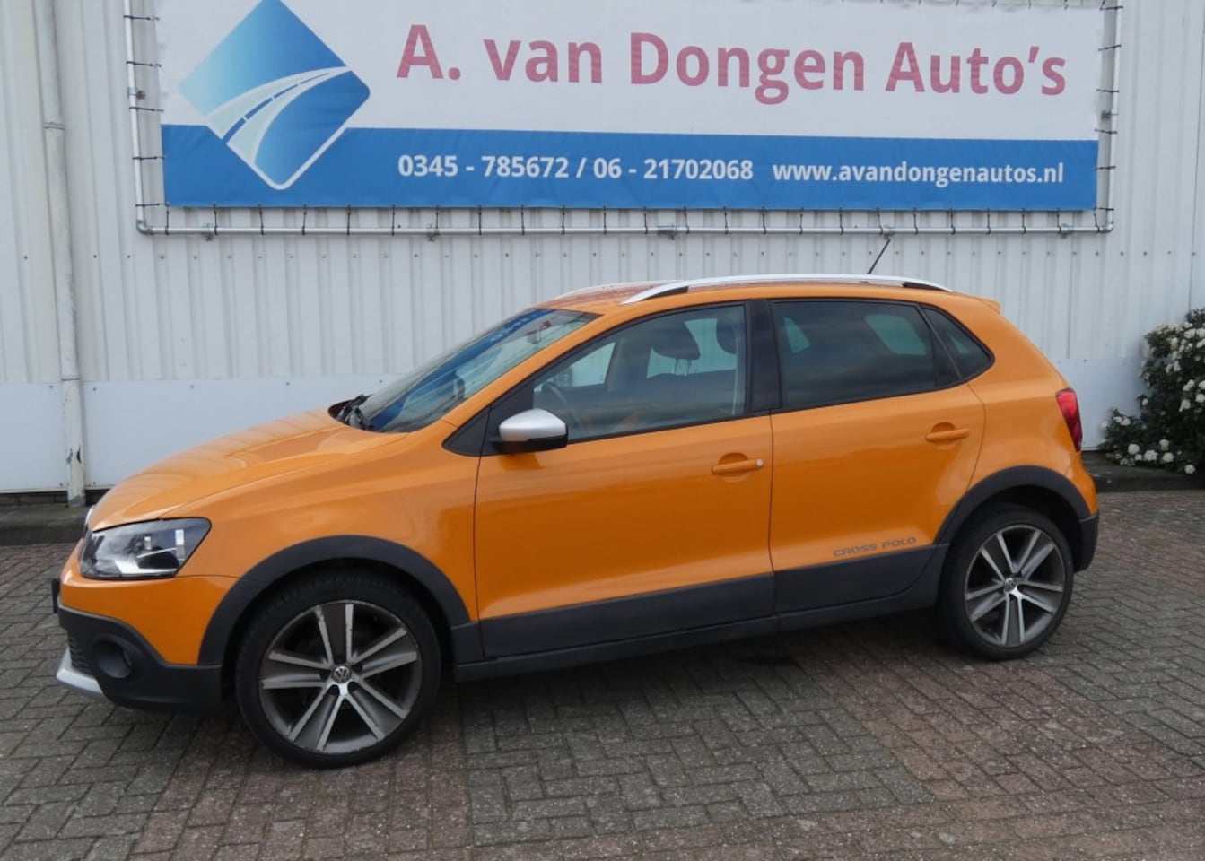 Volkswagen Polo - 1.2 TSI Cross 1.2 TSI CROSS,Airco,Cruise,PDC,Stoelverw - AutoWereld.nl