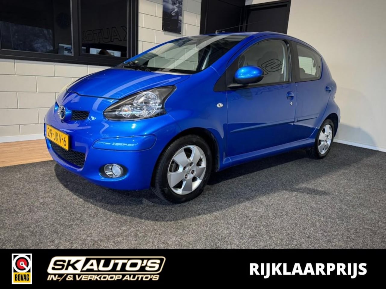 Toyota Aygo - 1.0-12V DYNAMIC BLUE NAP l 5DRS l LMV l AIRCO l - AutoWereld.nl