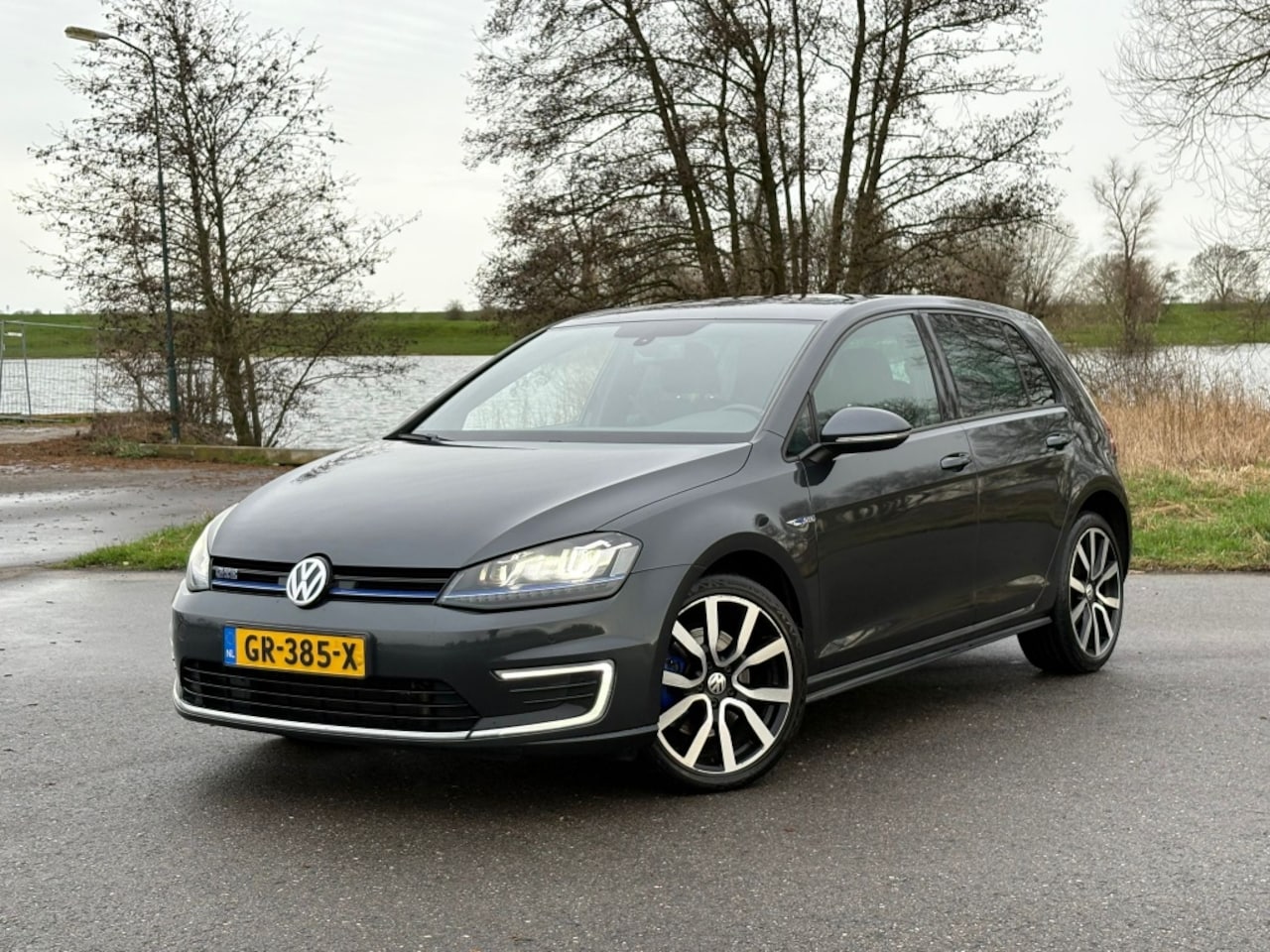 Volkswagen Golf - 1.4 TSI GTE Distributieriem V.V. Cruise NETTE AUTO - AutoWereld.nl