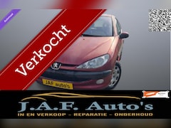 Peugeot 206 - 1.4 Automaat Airco Leer 151xxxkm
