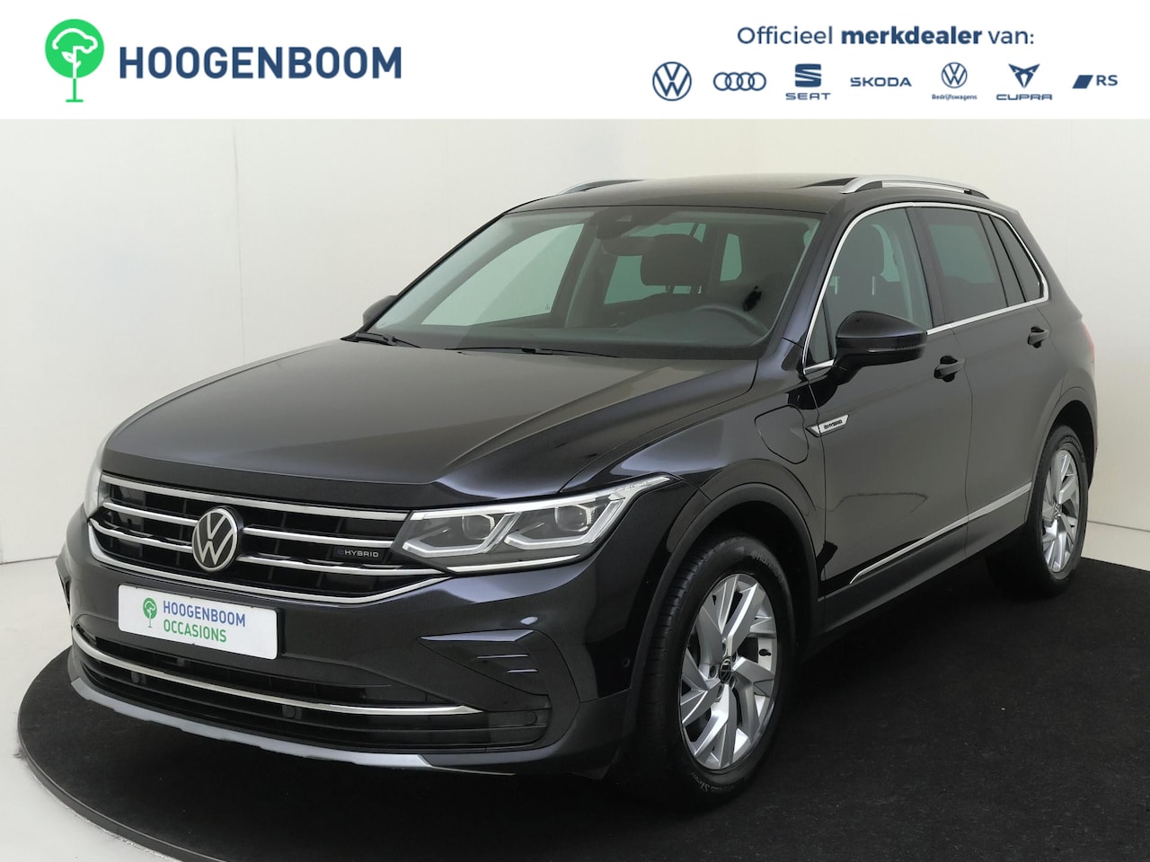 Volkswagen Tiguan - 1.4 TSI eHybrid Elegance | SoH 87% | Panoramadak | Parkeerassistent | Keyless | LED matrix - AutoWereld.nl