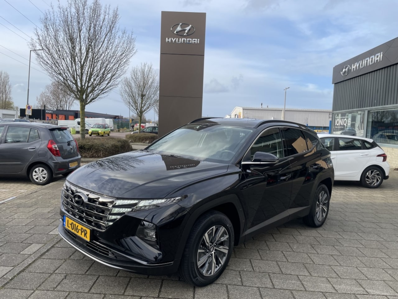 Hyundai Tucson - 1.6 T-GDI HEV Comfort*RIJKLAARPRIJS* - AutoWereld.nl