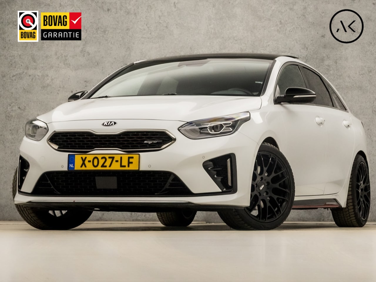 Kia Pro cee'd - 1.6 T-GDI GT 204Pk Automaat (SCHUIFDAK, APPLE CARPLAY, STUUR/STOELVERWARMING, LEDER/ALCANT - AutoWereld.nl