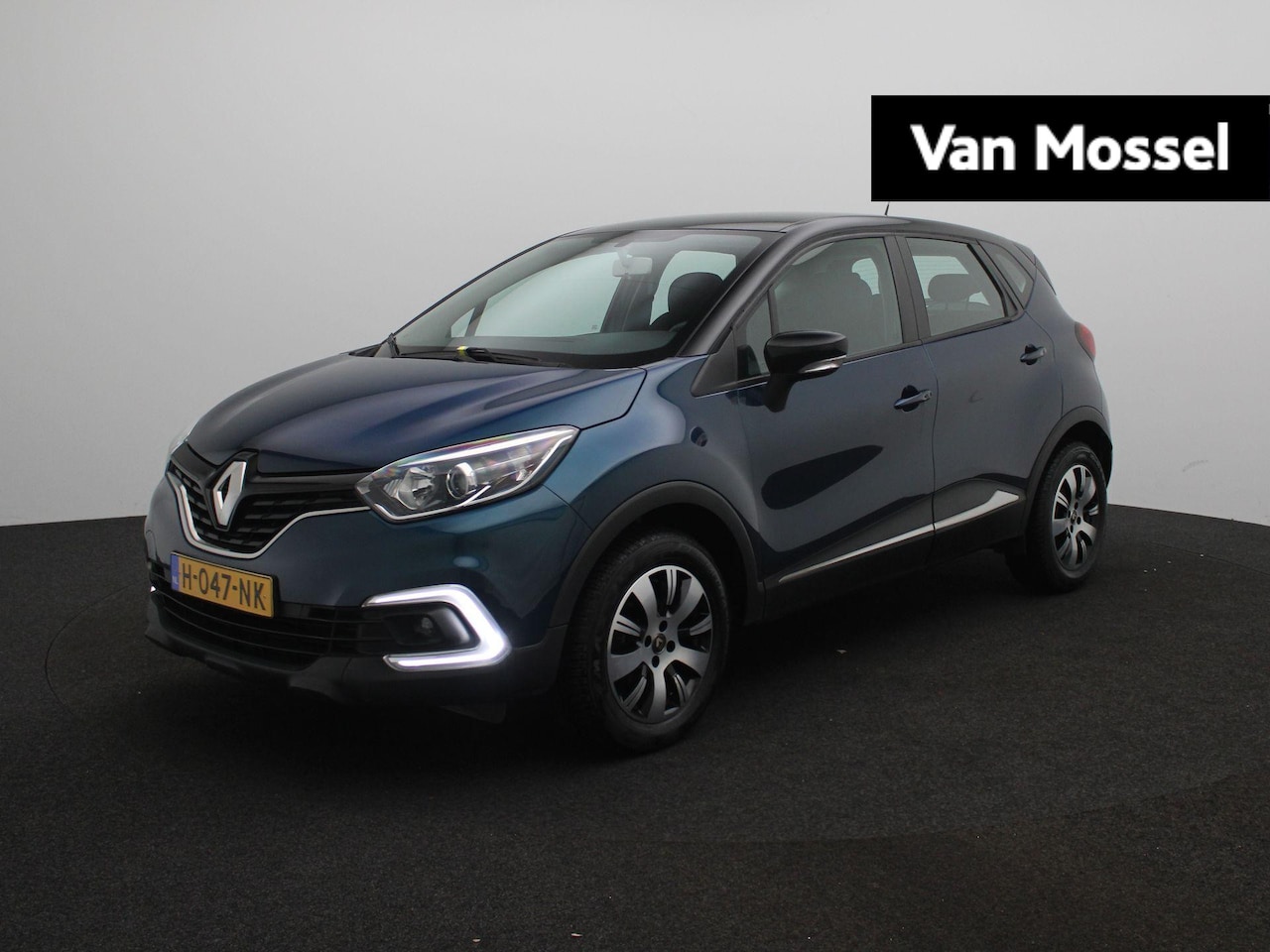 Renault Captur - 0.9 TCe Limited | Airco | Cruise control | Parkeersensoren achter | Navi | - AutoWereld.nl