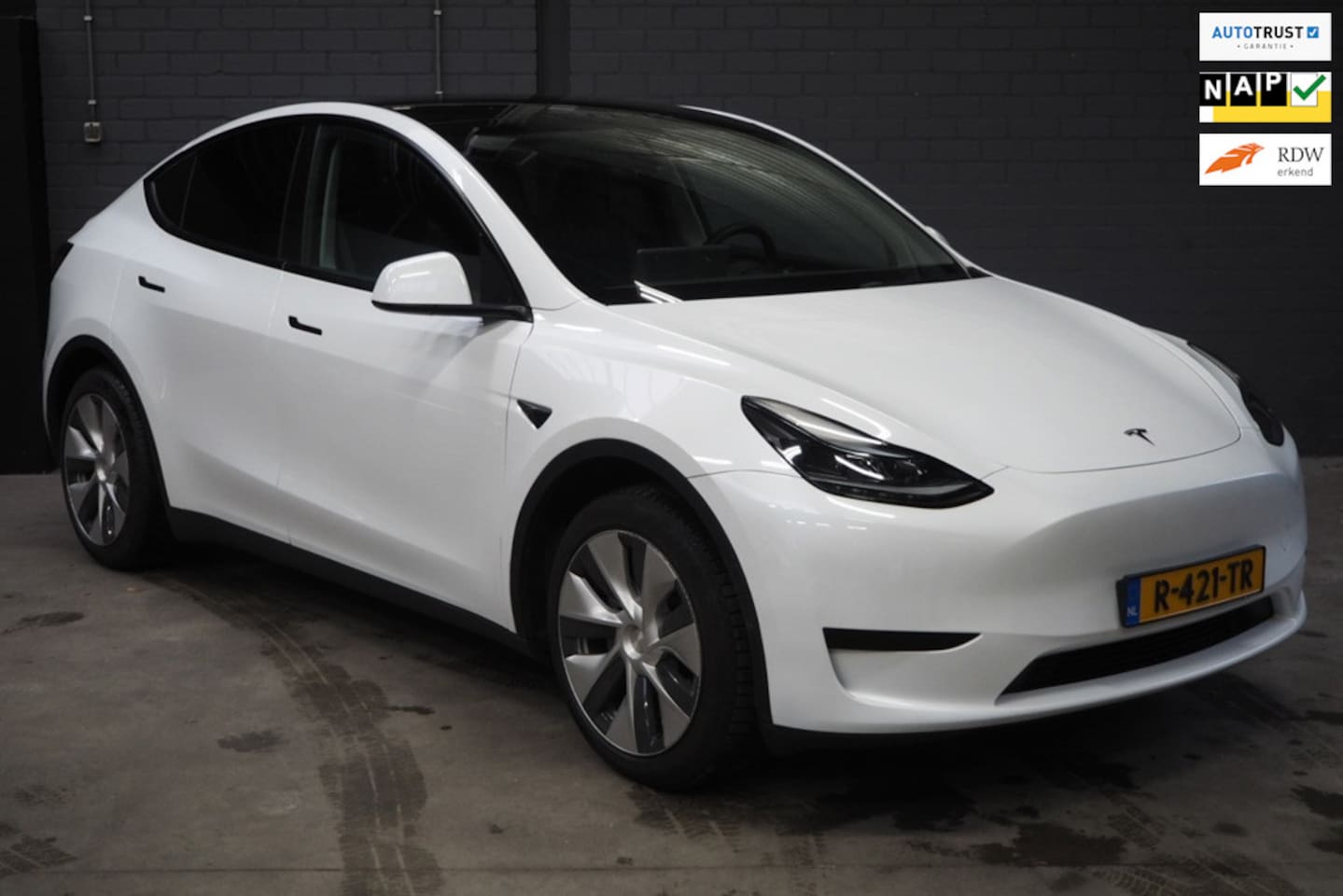 Tesla Model Y - RWD 58 kWh RWD 58 kWh - AutoWereld.nl
