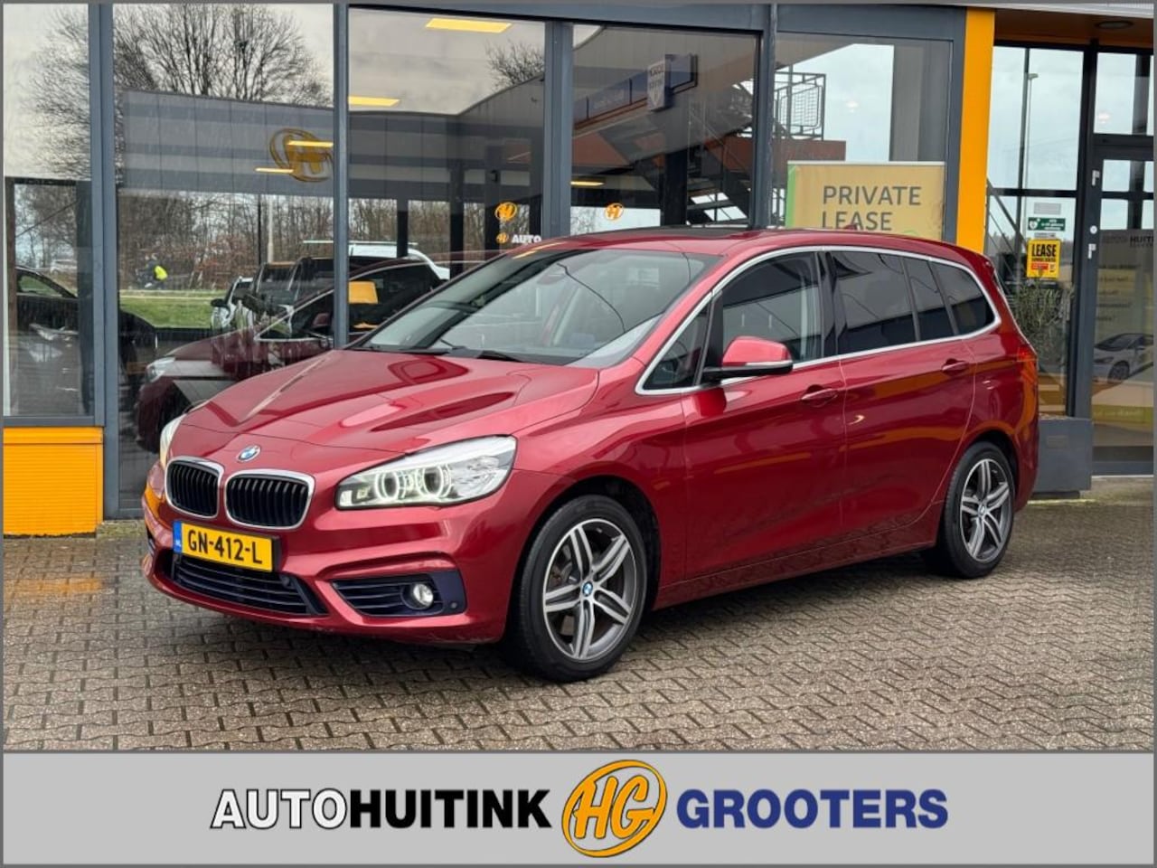 BMW 2-serie Gran Tourer - 220i Sport 192pk - leder - pan dak - headup - camera - AutoWereld.nl