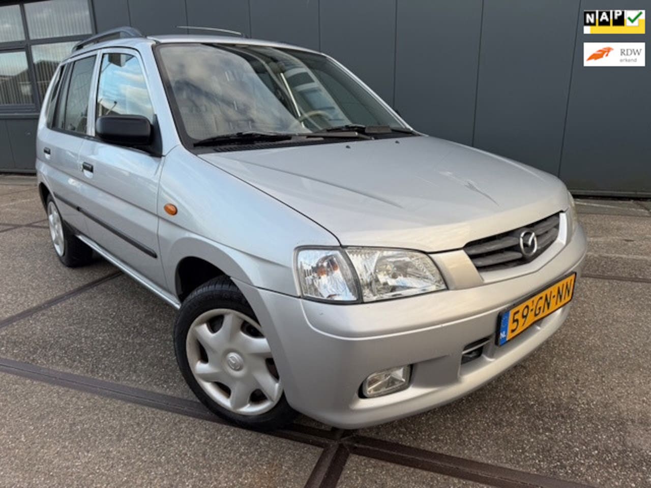 Mazda Demio - 1.5 Exclusive | AUTOMAAT | NAP |NW D-RIEM | - AutoWereld.nl