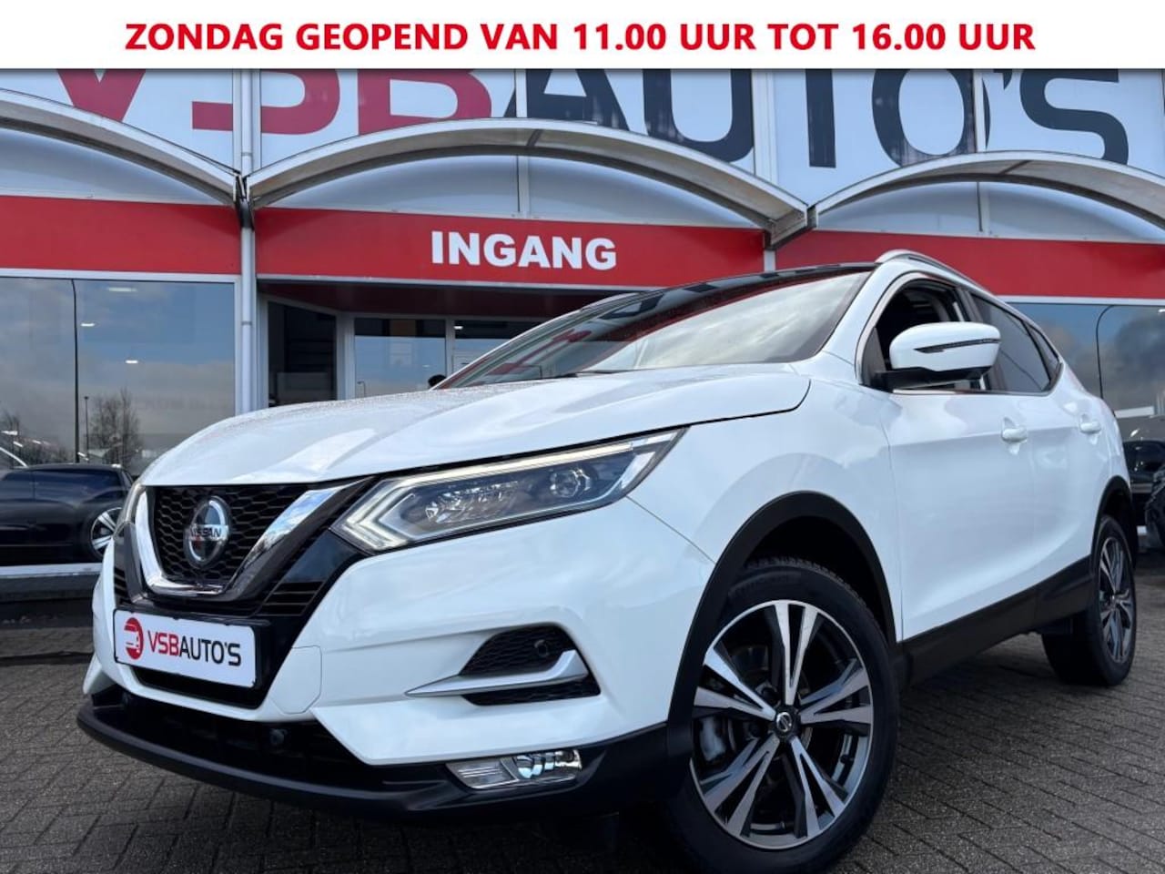 Nissan Qashqai - 1.2 DIG-T 115PK LED PANO-DAK NAVI CAMERA AIRCO LMV PDC - AutoWereld.nl