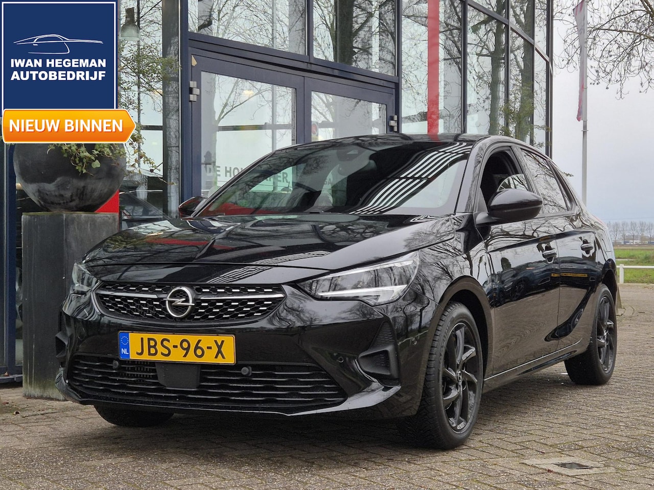 Opel Corsa - 1.2 GS Line AUTOMAAT | Apple Carplay | Airco | Stoelverwarming | Cruise Control | Licht me - AutoWereld.nl