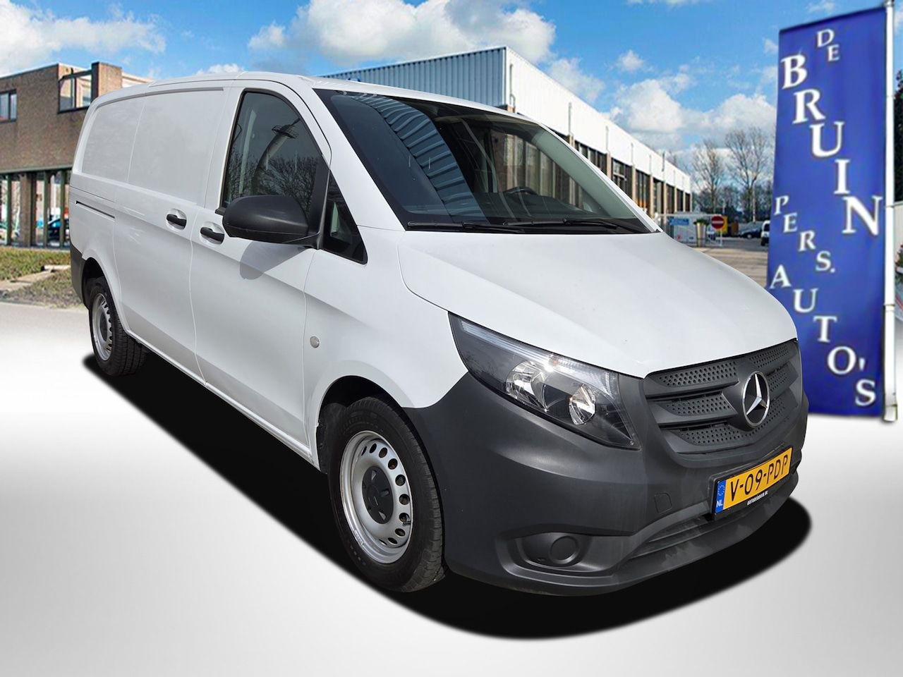Mercedes-Benz Vito - 110 CDI Lang Airco Cruise control Trekhaak - AutoWereld.nl