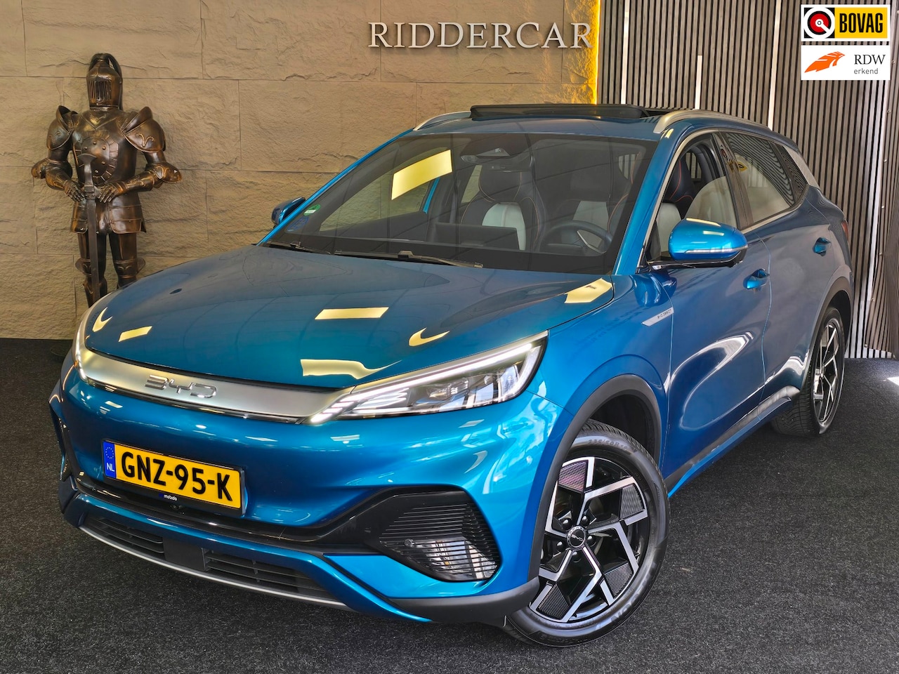 BYD Atto 3 - Design 60 kWh|GARANTIE|2E EIG|PANO|CARPLAY|NAVI|LED|ELEK STOELEN - AutoWereld.nl