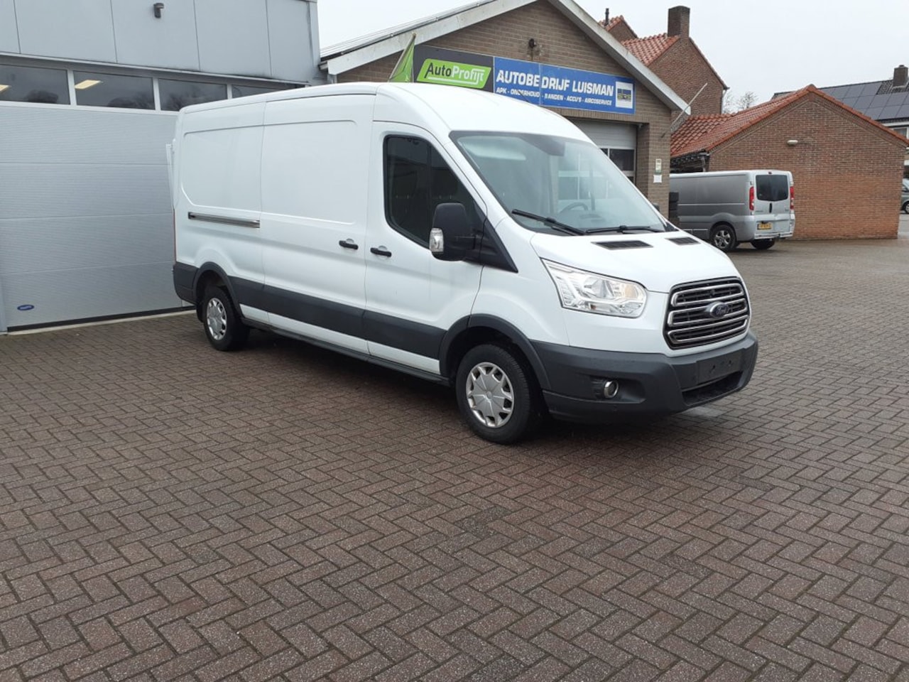 Ford Transit - 310 2.0 TDCI L3H2 Trend 310 2.0 TDCI L3H2 Trend - AutoWereld.nl