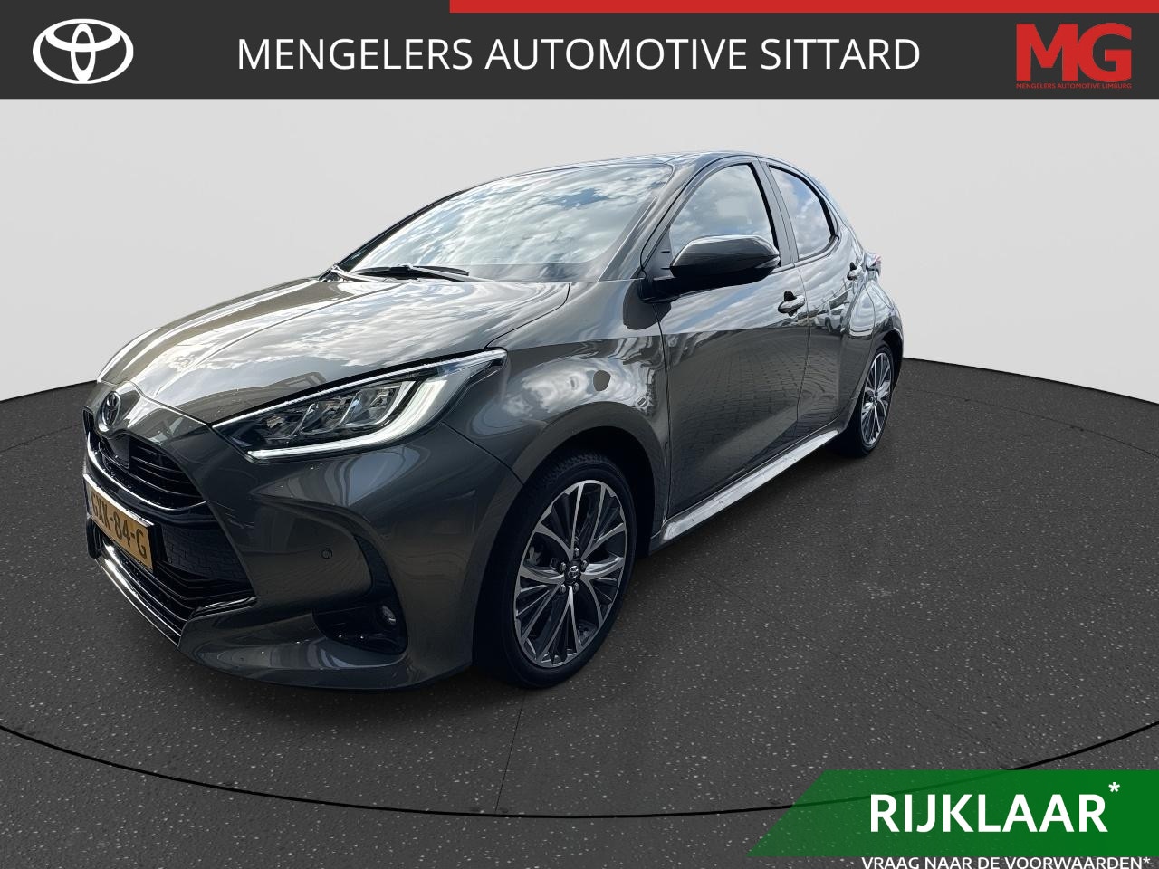 Toyota Yaris - 1.5 Hybrid 130 Executive | Rijklaar | Stoelverwarming | Parkeersensoren V+A | Navigatie | - AutoWereld.nl