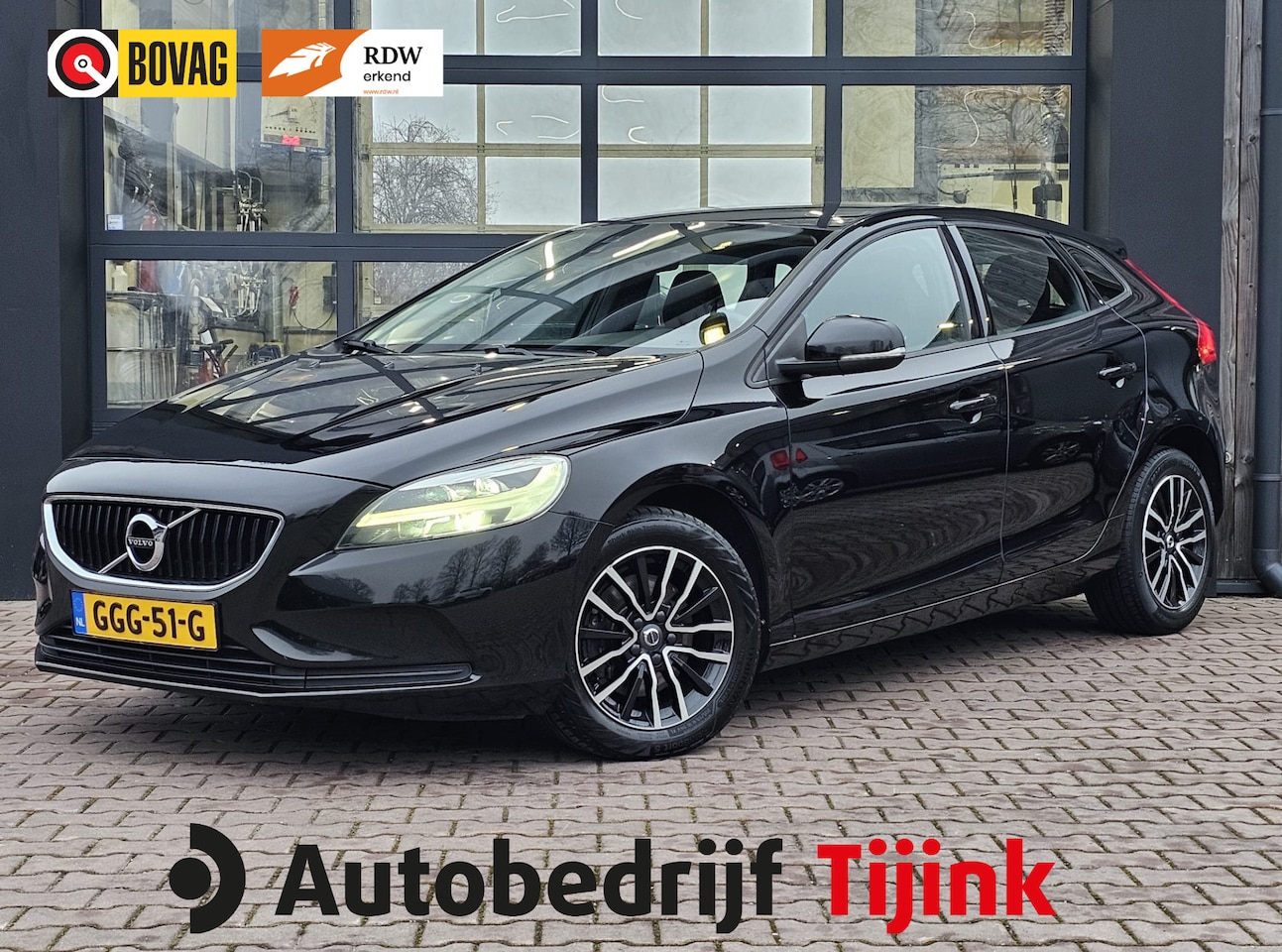 Volvo V40 - 2.0 T3 Momentum | LED | Navigatie | Cruise | LMV | - AutoWereld.nl