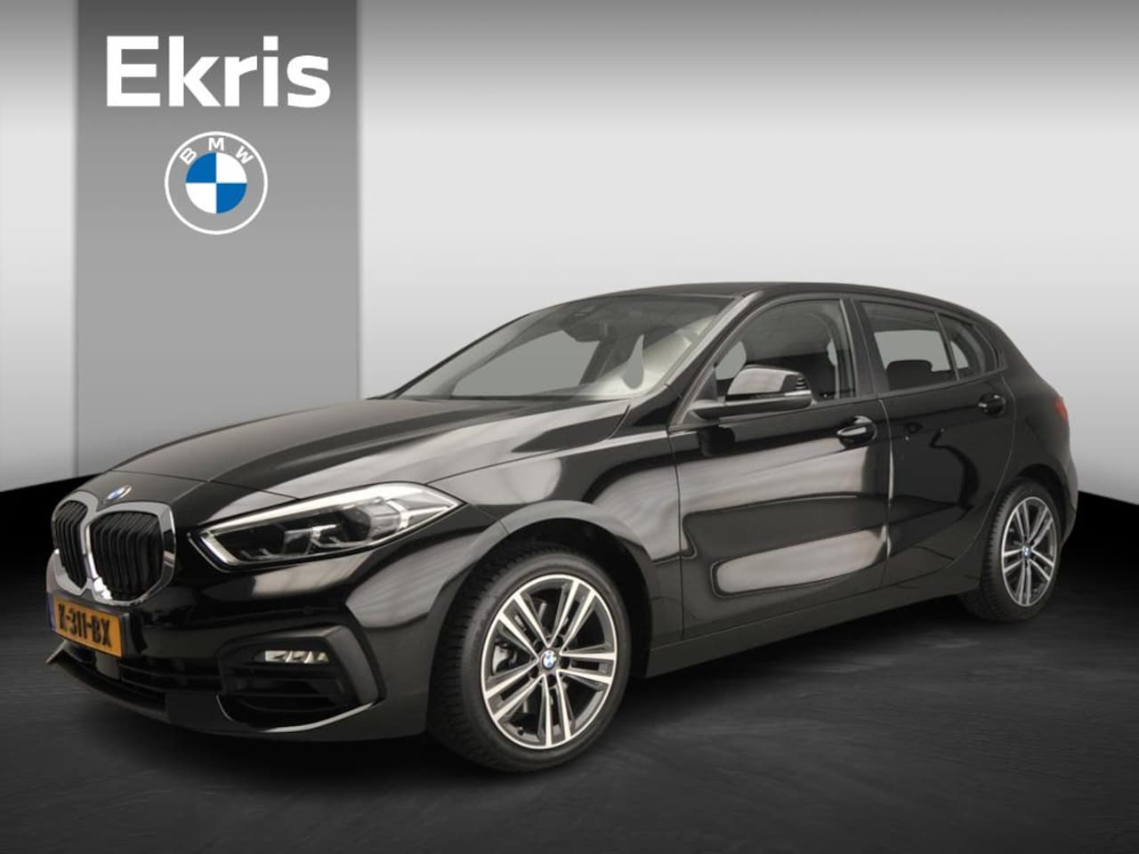 BMW 1-serie - 5-deurs 116i | Handbak !! | LED | Navigatie | Clima | PDC | Cruise controle | DAB | Alu 17 - AutoWereld.nl