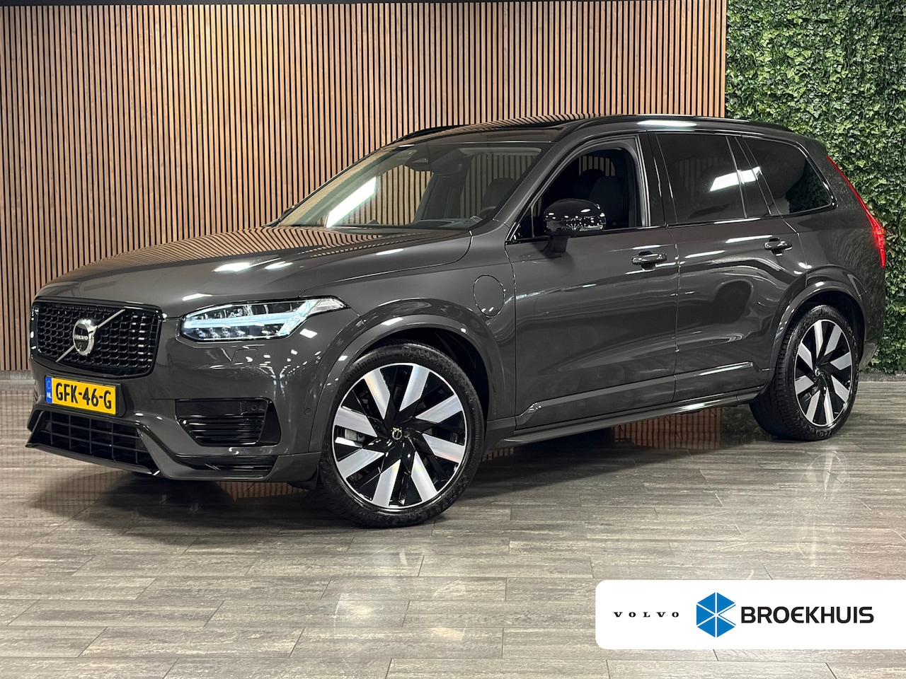 Volvo XC90 - T8 AWD Recharge Ultra Dark | Vol! | Bowers & Wilkins | Luchtvering | Stoelventilatie | Tre - AutoWereld.nl