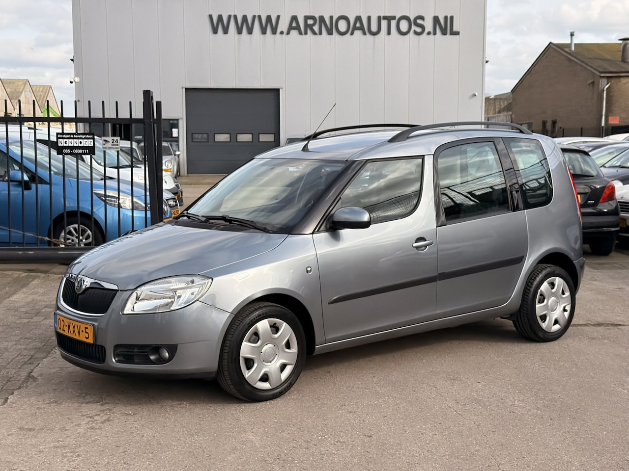 Skoda Roomster - 1.4-16V Tour 1.4-16V Tour, 131.421 KM NAP, NIEUWE DISTRIBUTIERIEMSET, APK TOT 24-03-27, AIRCO, CRUISE C - AutoWereld.nl