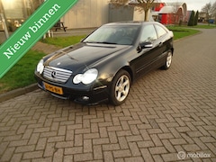 Mercedes-Benz C-klasse Sportcoupé - 180 K