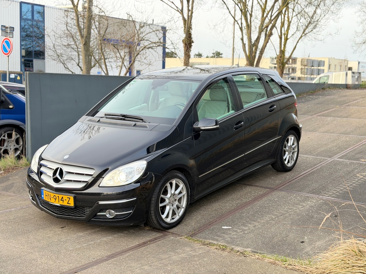 Mercedes-Benz B-klasse - Airco Stoelverwarming Automaat Pdc Navi Nette Auto - AutoWereld.nl