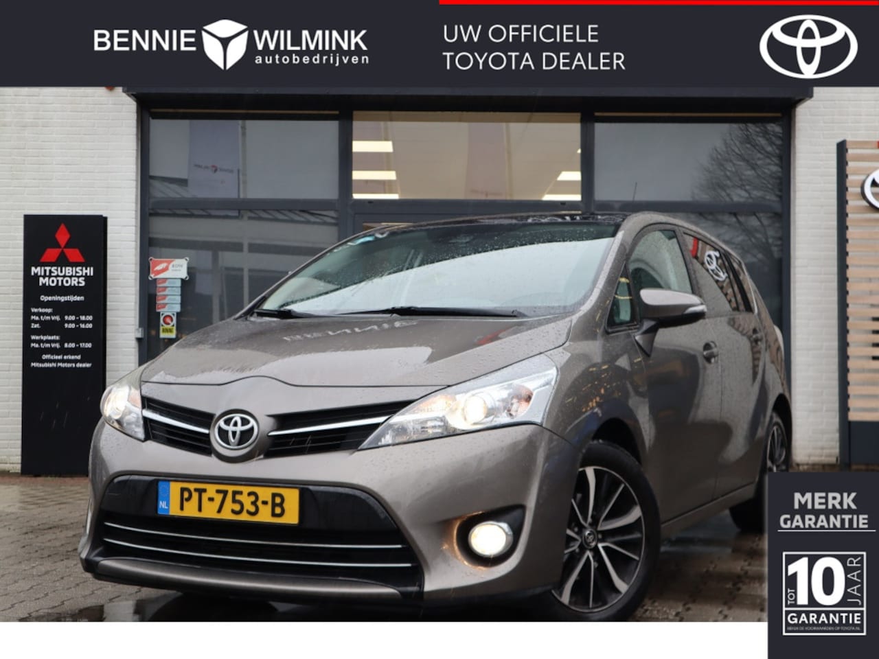 Toyota Verso - 1.8 VVT-i SkyView Edition Automaat | Trekhaak | Navi - AutoWereld.nl