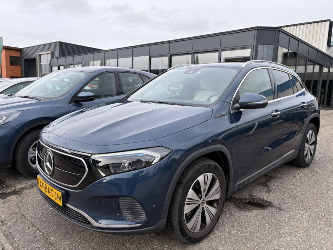 Mercedes-Benz EQA - 250+ Luxury Line Long Range Trekhaak Leder - AutoWereld.nl